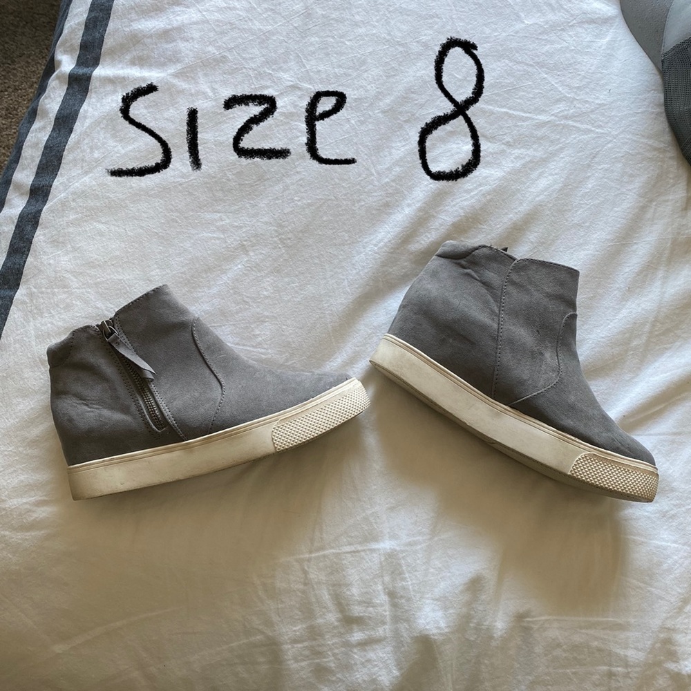 Sneaker wedges